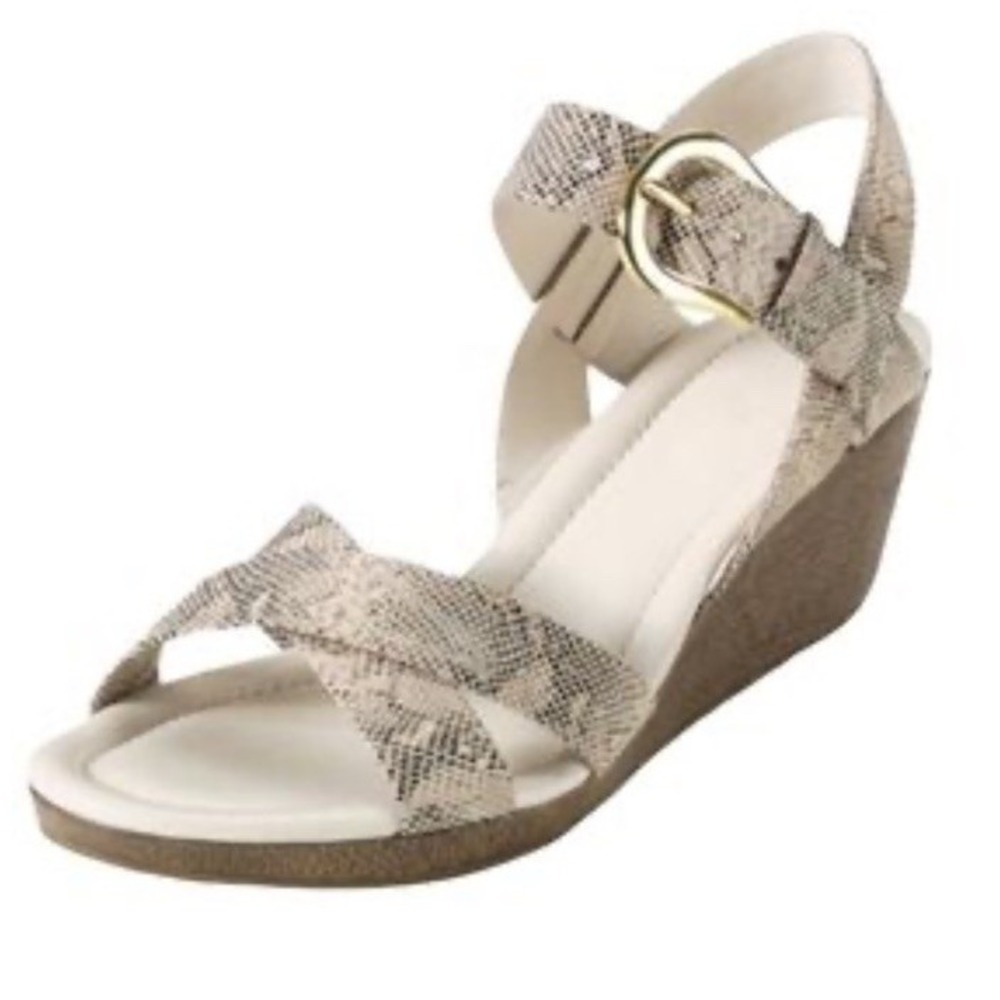 Cole Haan Snake Print Wedge Sandals Beige Leather Buckle Strap Comfort Chic Sz 6